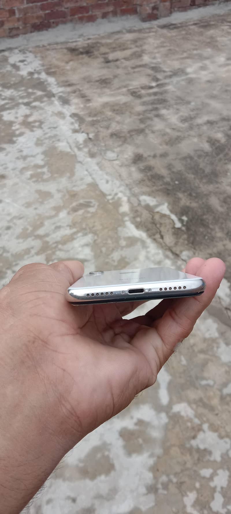 Apple iPhone X 4