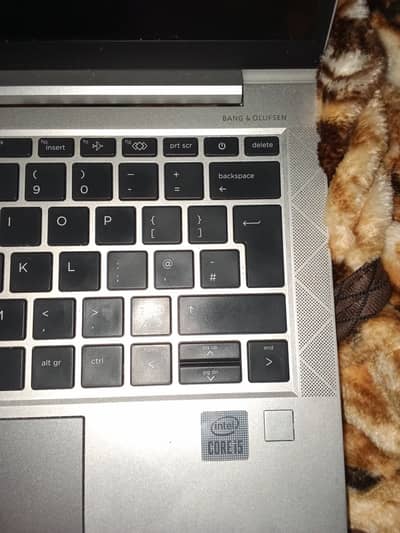HP elitebook laptop 16/256 price 75k