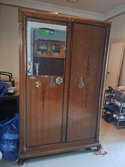 Rust-proof steel almari with double doors
