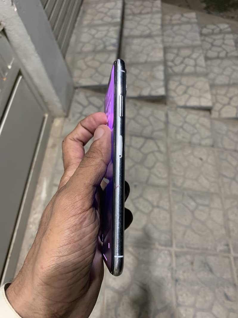 Xs max 4
