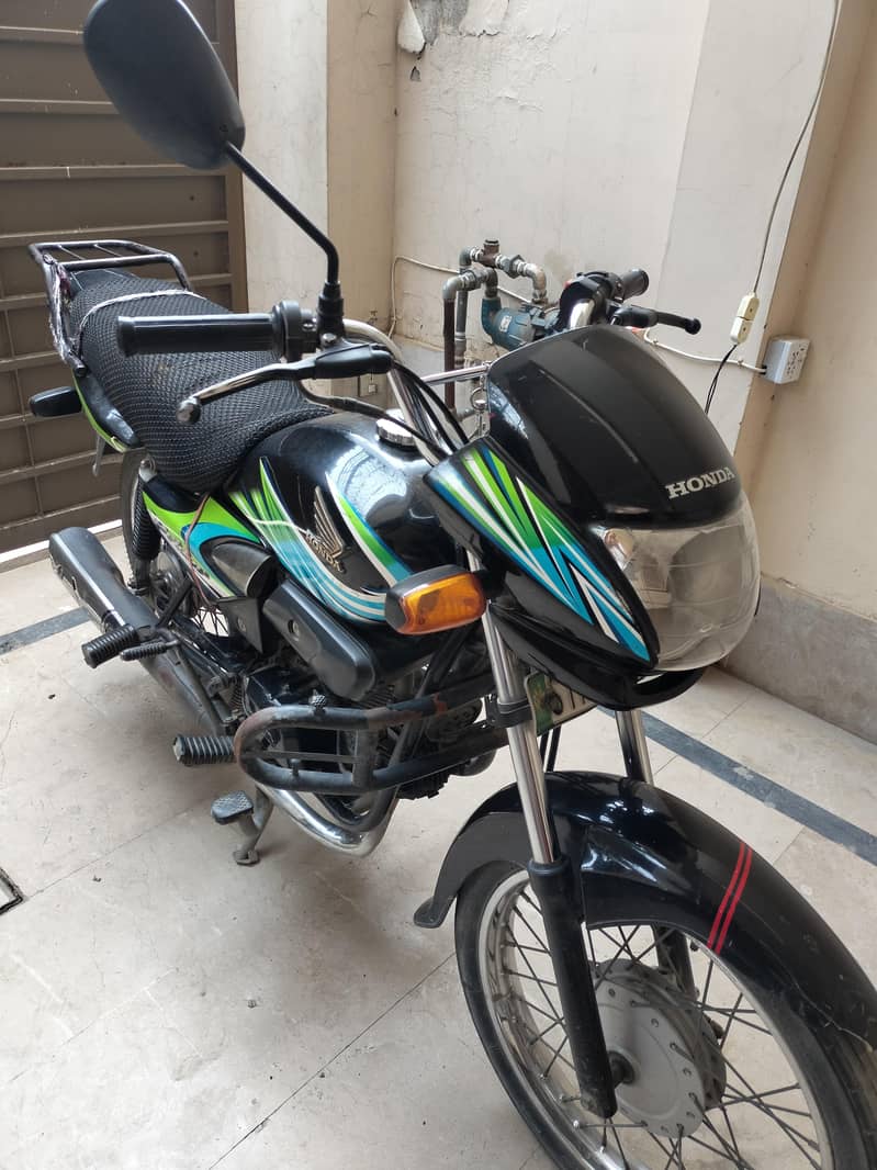 Honda prioder 2