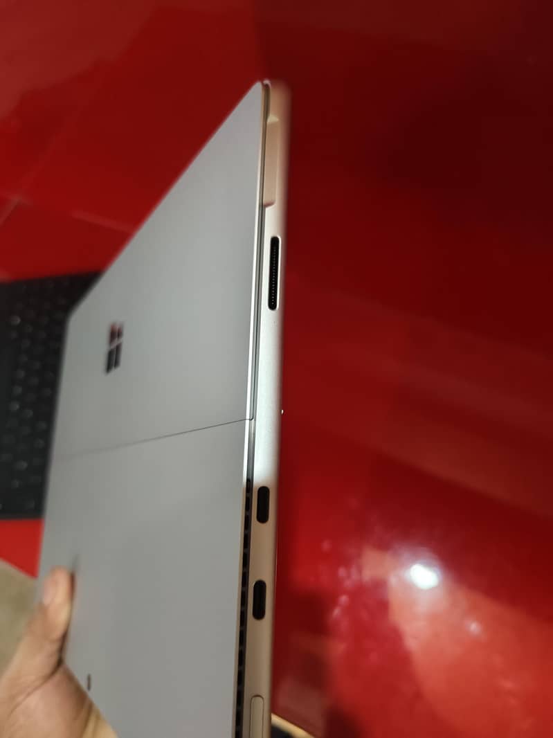 Microsoft surface pro 8 laptop 5