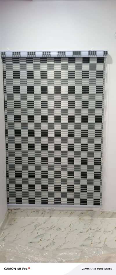 Blinds /zabra blinds/Window blinds/ vertical blinds/curtains Roller
