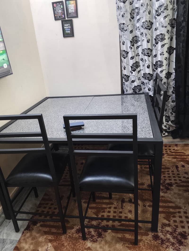 iron dining table 1