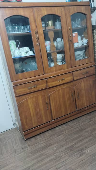 Good condition showcase