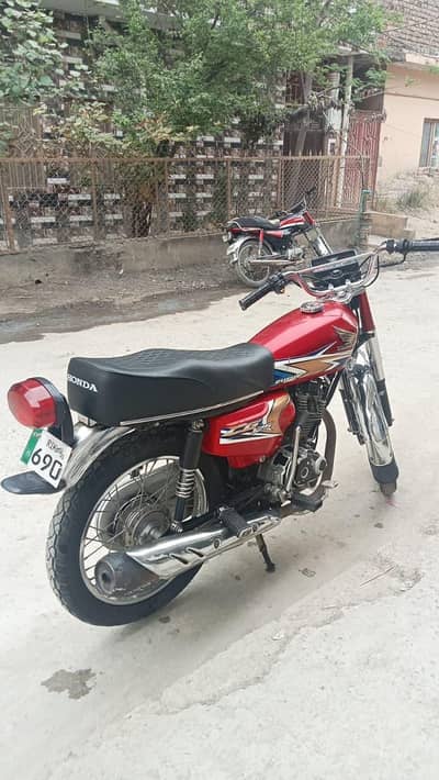 urgent sale contact no 03135172967