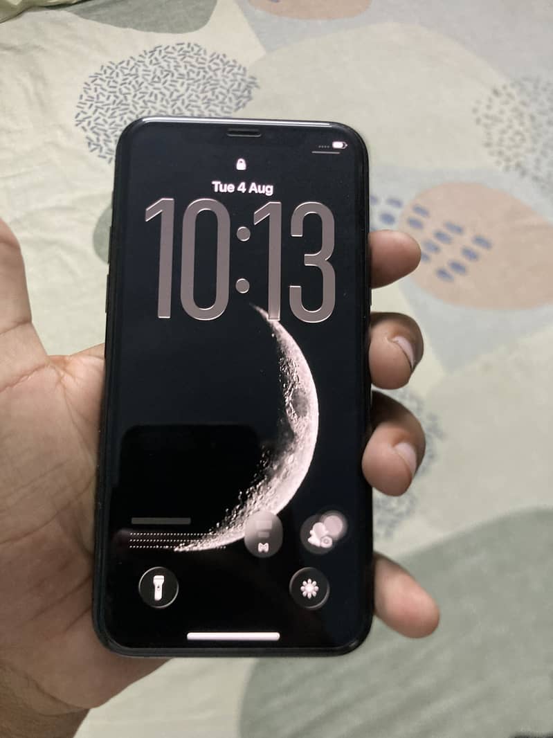 Apple iPhone 11 Pro 2