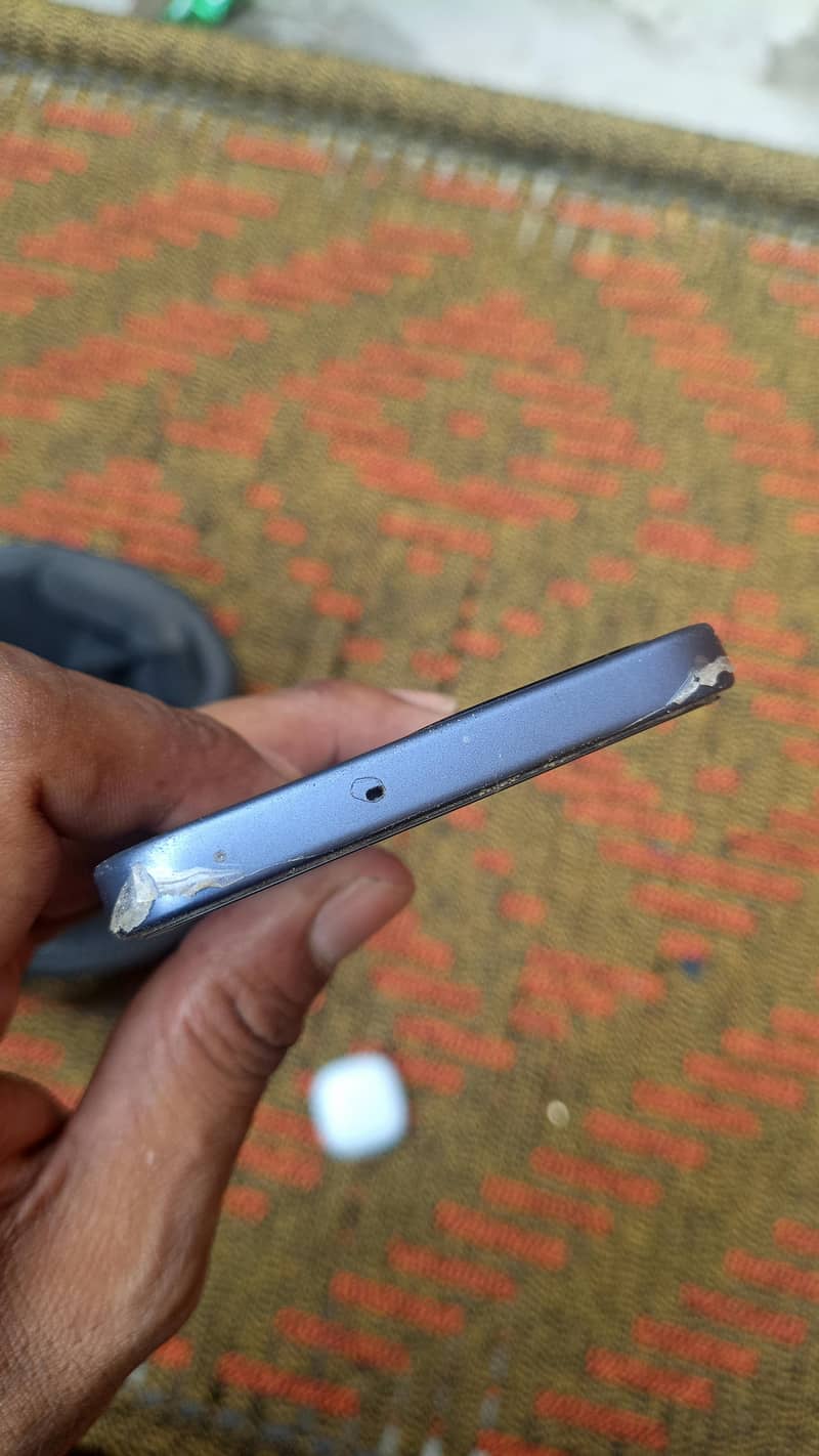 OPPO A6 6