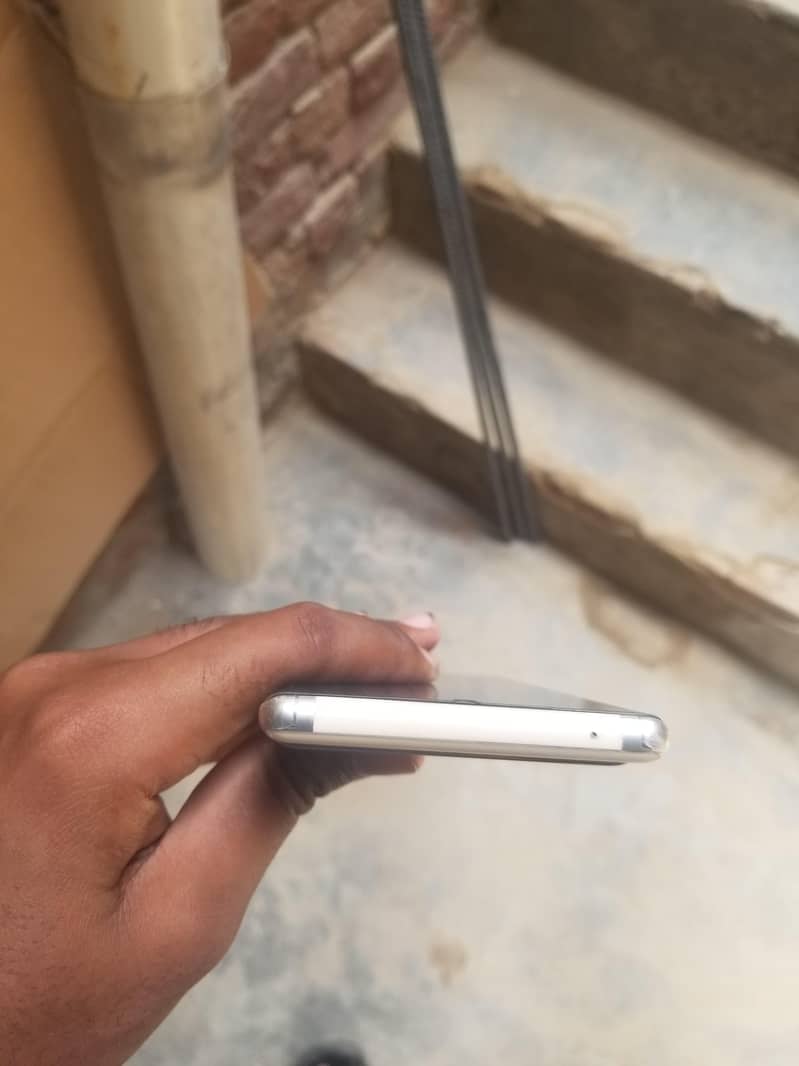 Google Pixel 6 Pro 4
