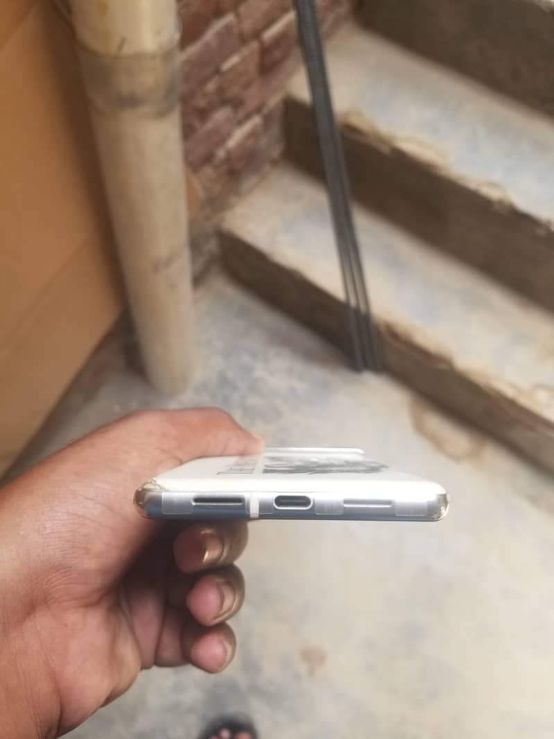 Google Pixel 6 Pro 6