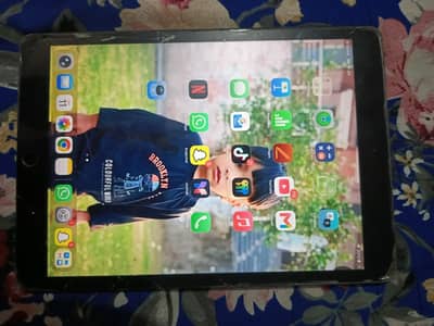 apple iPad 9 generation colour grey 64 Gp