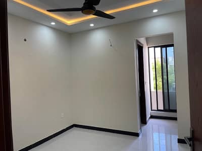 Buy A Upper Portion Of 7 Marla In G-13