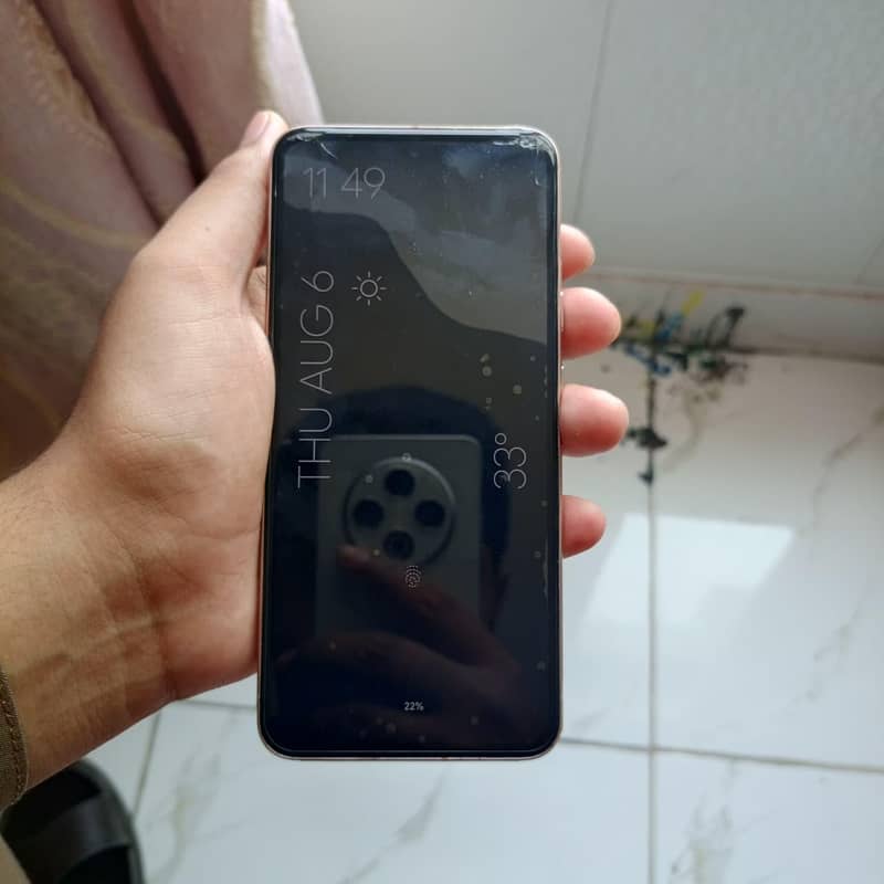 Google Pixel 8 5