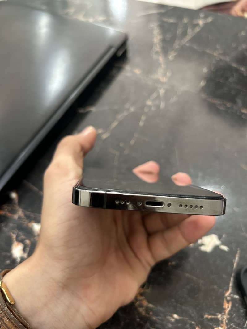 Apple iPhone 12 Pro 5