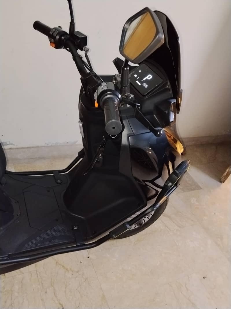 Revoo E52 2026 9
