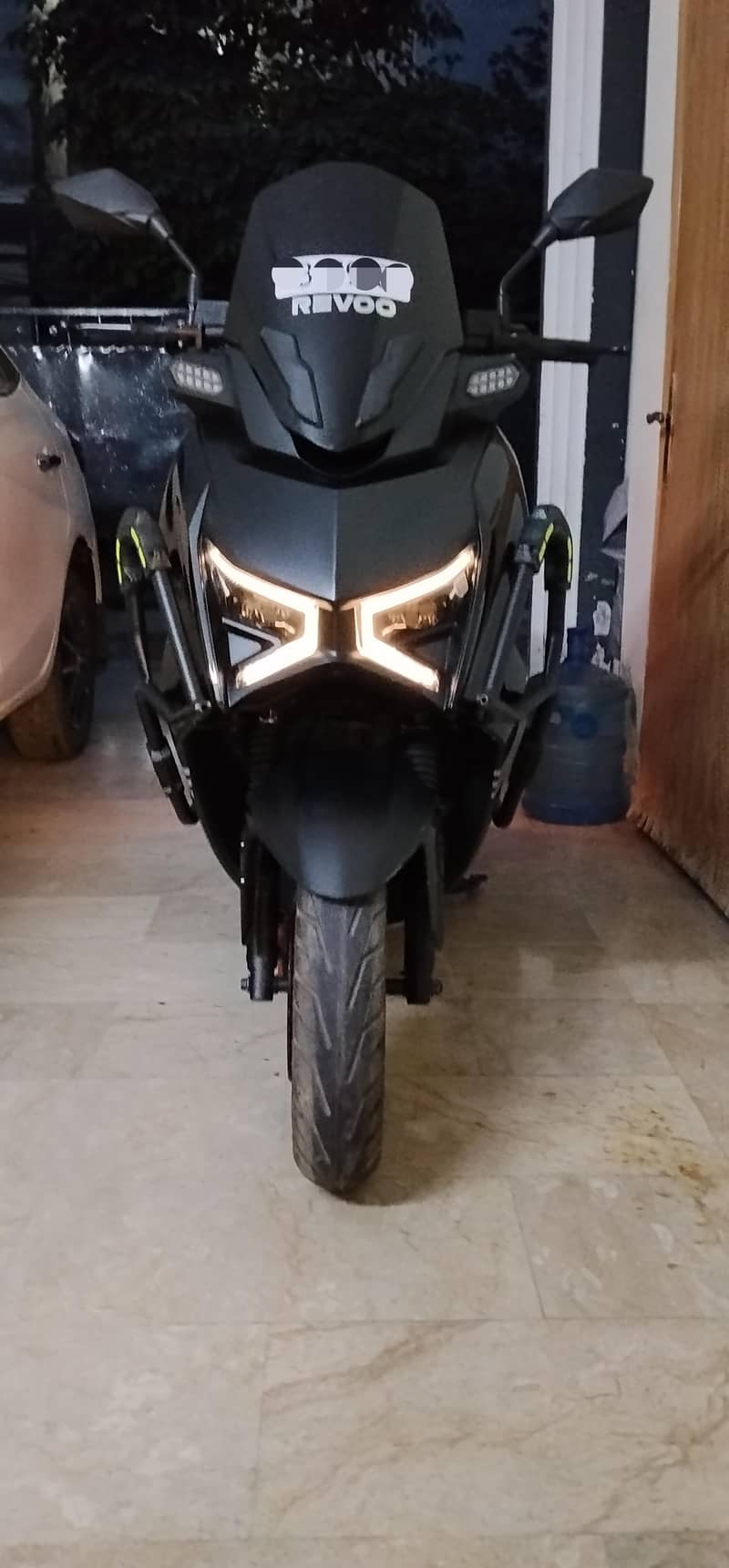 Revoo E52 2026 13