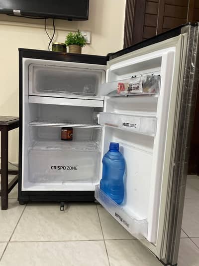 PEL Mini fridge