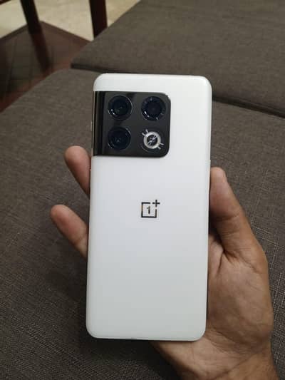 Phone One Plus 10 Pro 512GB Panda Edition Non PTA.