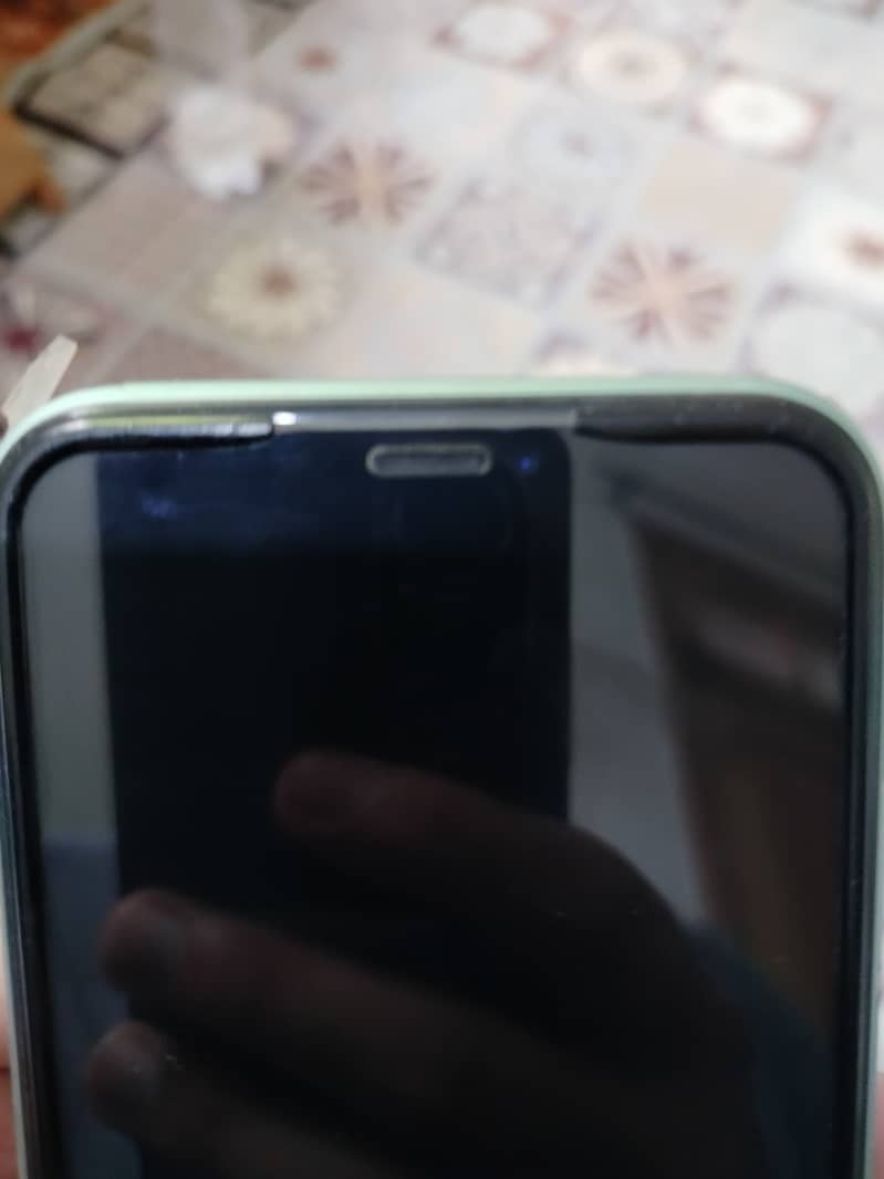 Apple iPhone 11 5