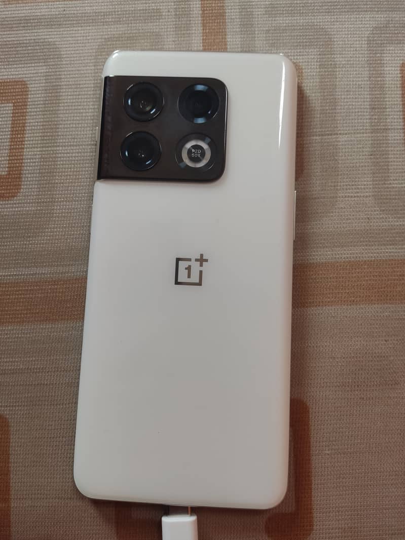 One Plus 10 Pro 2