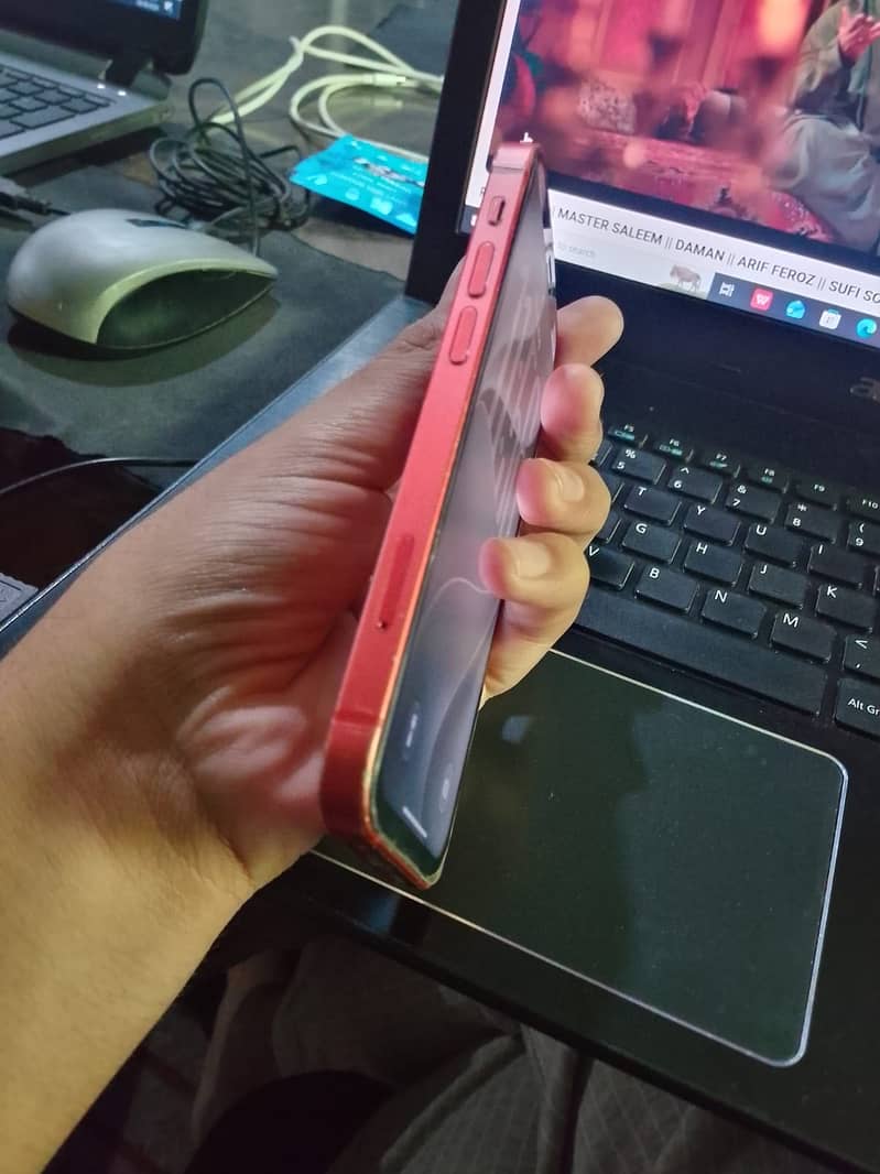 Apple iPhone 12 mini 3