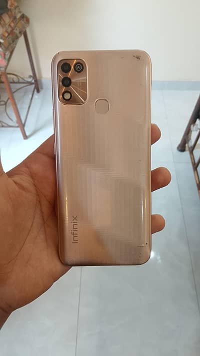 Infinix Hot 11 Play