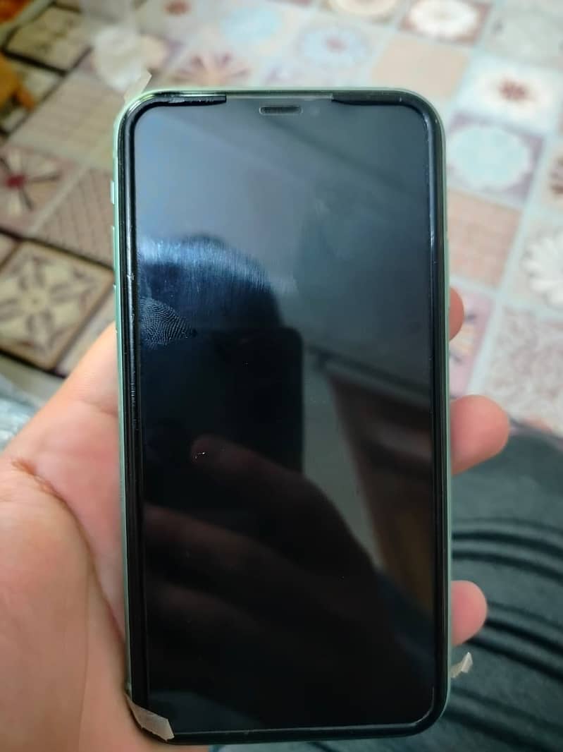 Apple iPhone 11 Sim Working 0