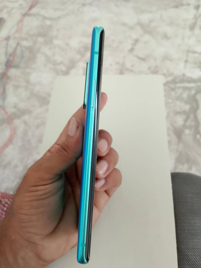 One Plus 8 Pro 6
