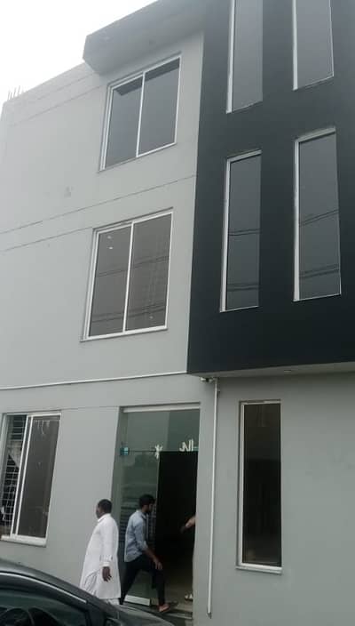 35000 sq. ft. factory available for Rent in Gajju Mata Lahore