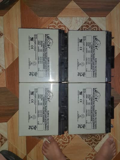 18Ah 12v x 4 Dry battery just like new