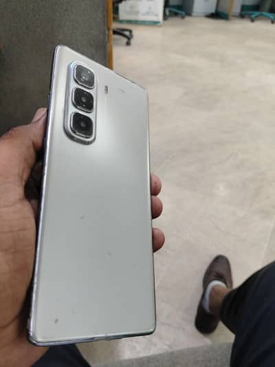 Infinix Hot 50 Pro Plus edge 16Gb+256Gb