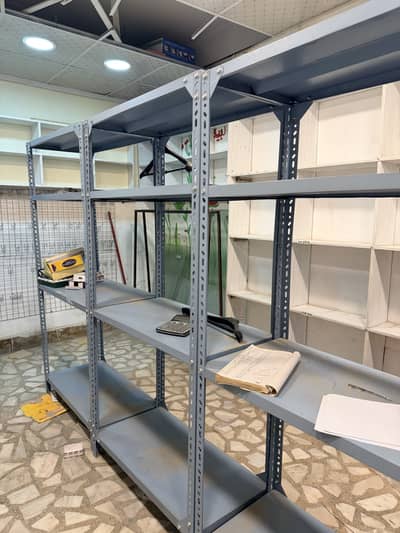 4 Racks Available in Brand New Condition