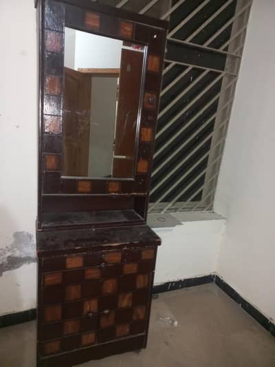 urgent sale due to house shift