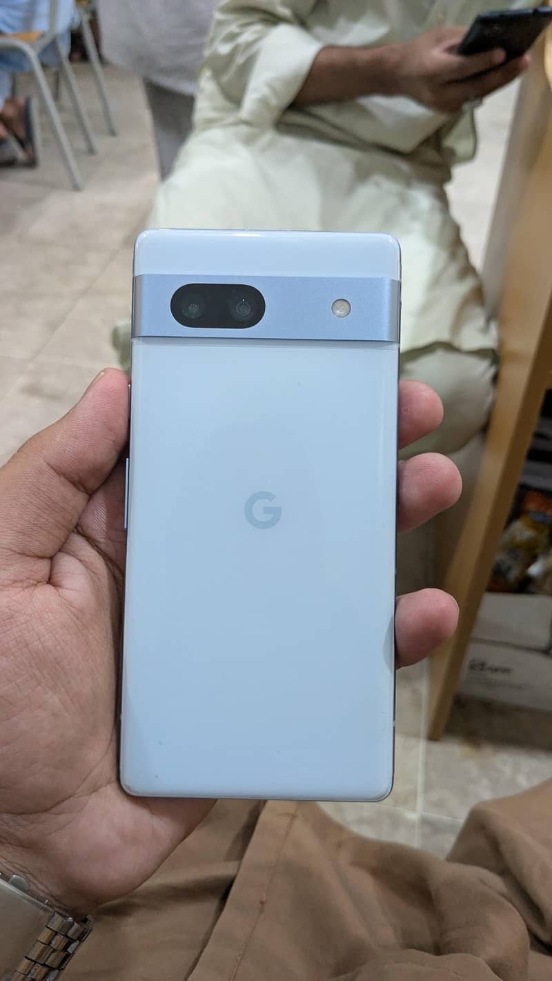 Google Pixel 7a 1
