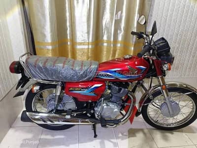 Honda CG 125 || Model 2024 || 3500 KM Use || Only Calls || Urgent Sale