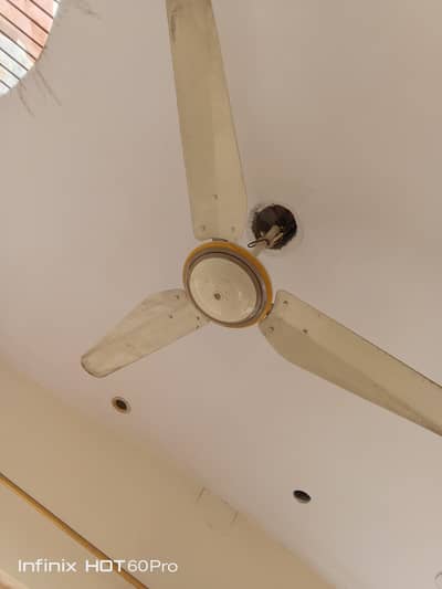 3 ceiling fans god condition