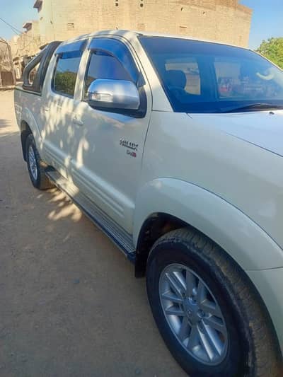 Toyota Hilux 2014
