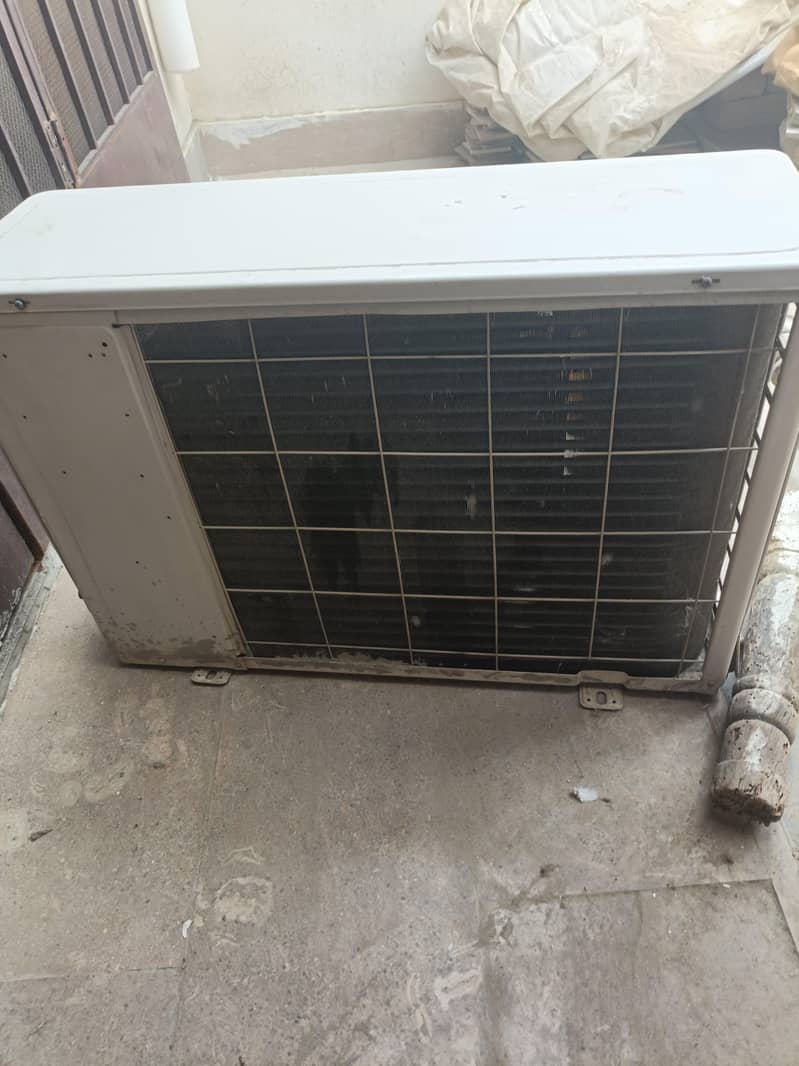 Haier 1.5 ton split AC 4