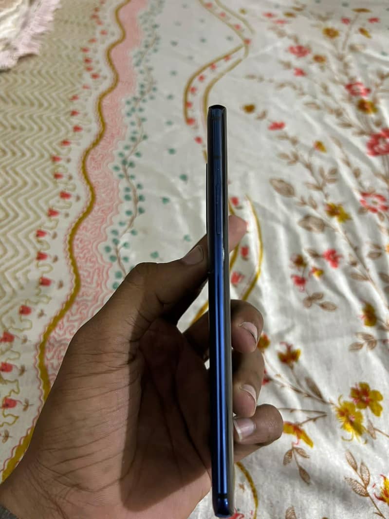One Plus 7 Pro 3