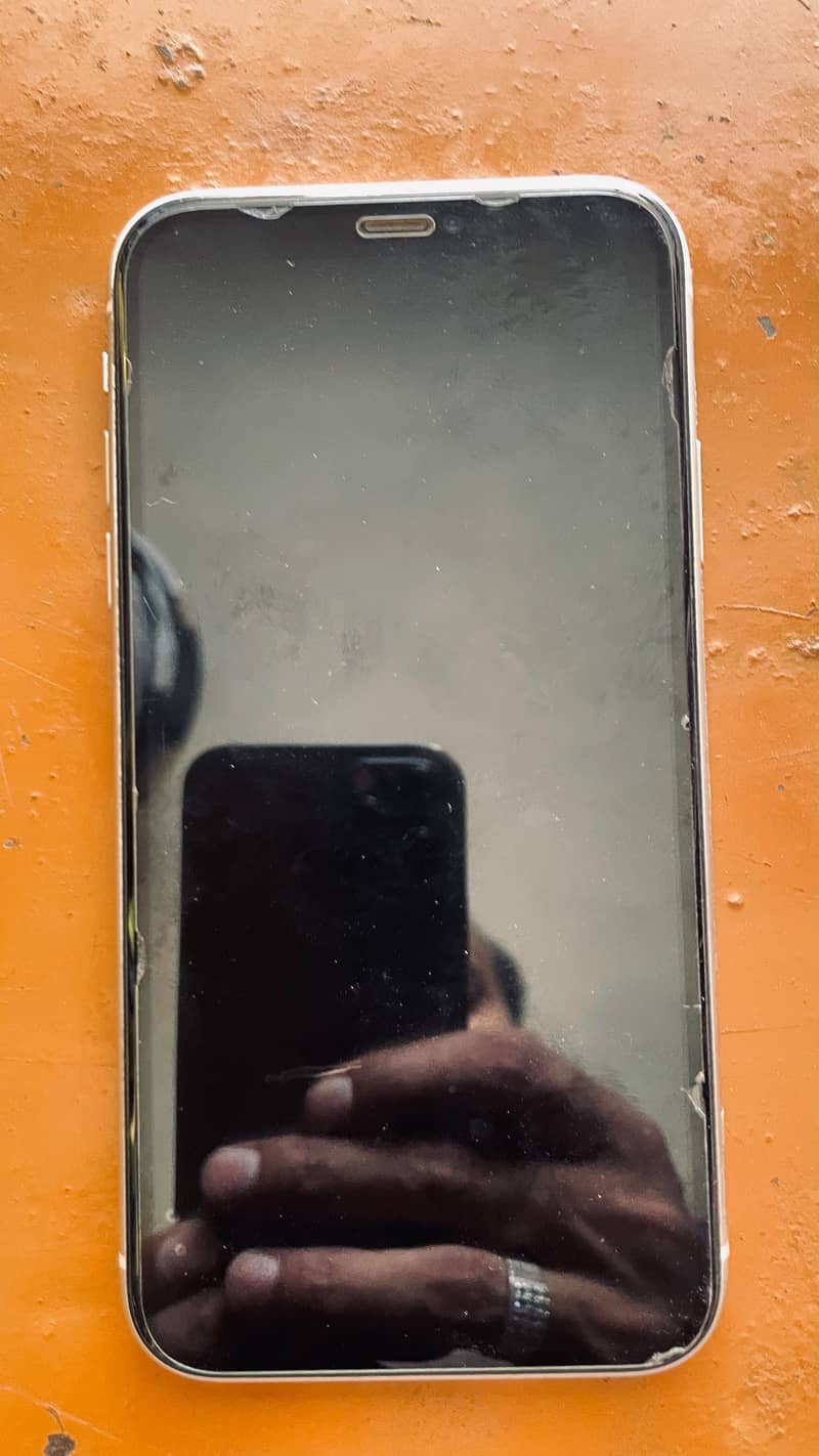Apple iPhone 11 5