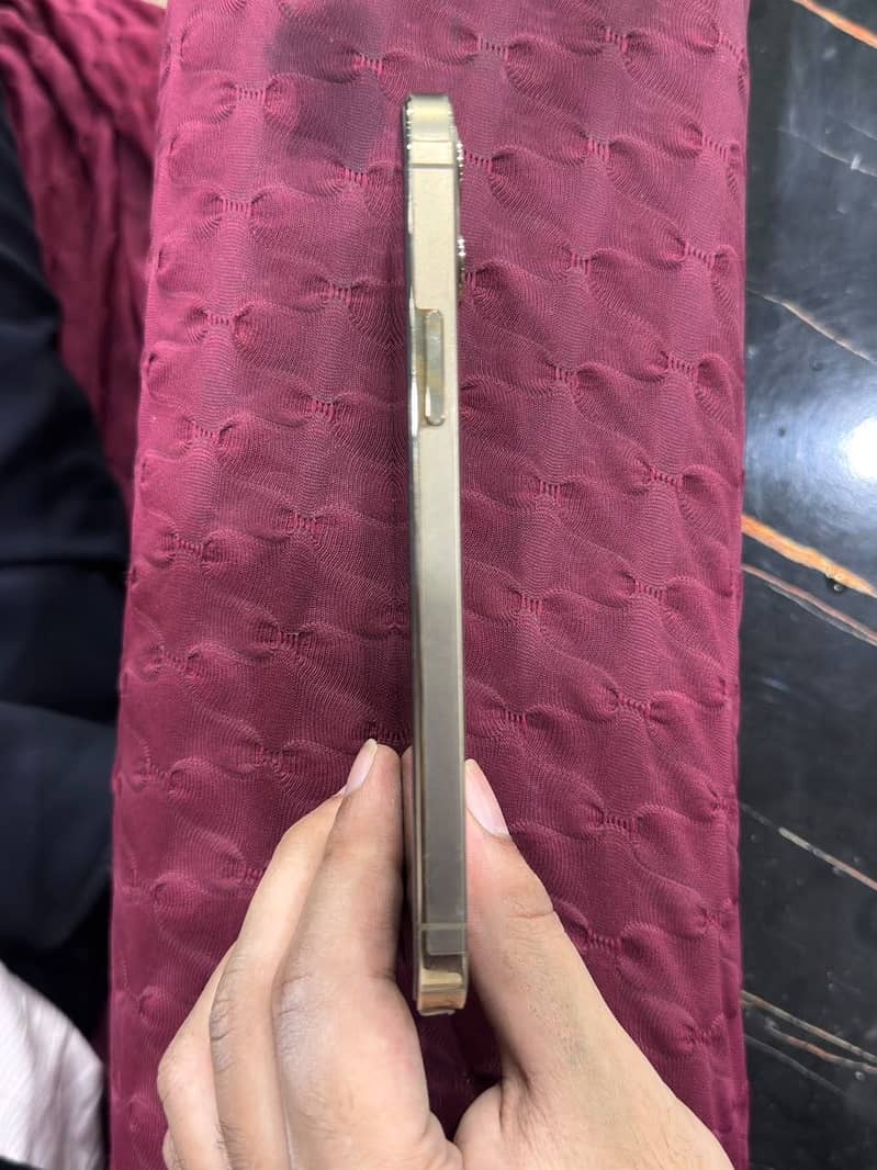 Apple iPhone 12 Pro 0