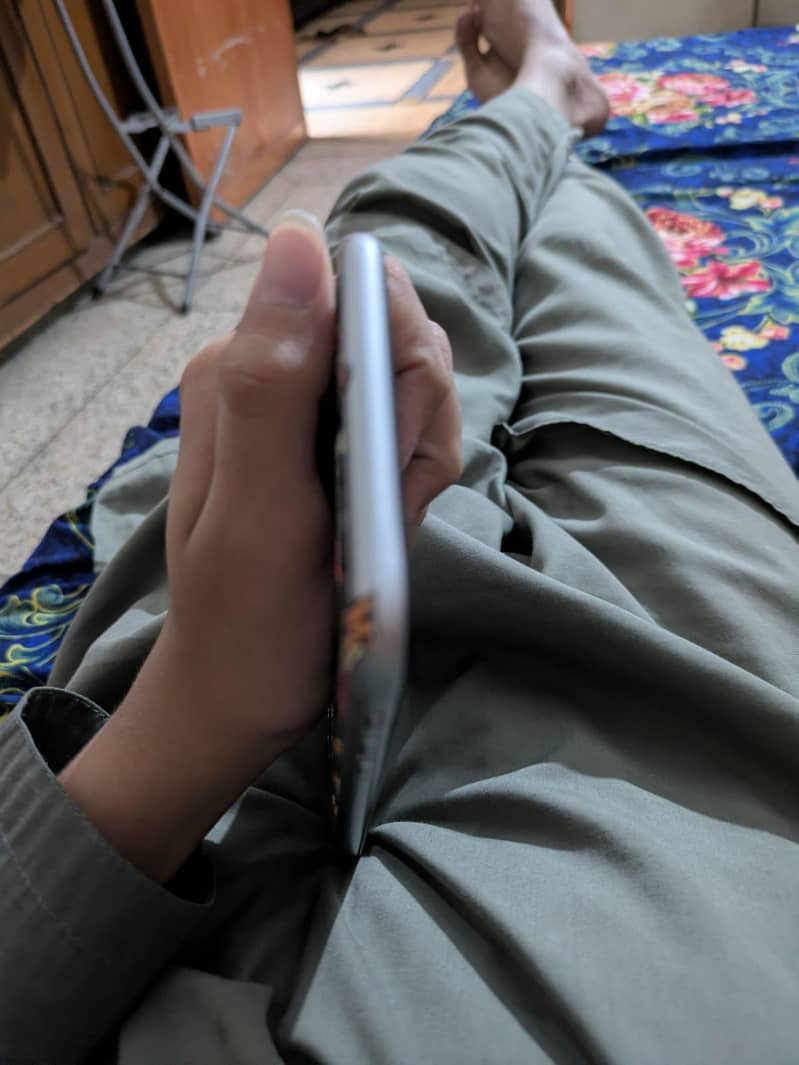Apple iPhone 6S Plus 2