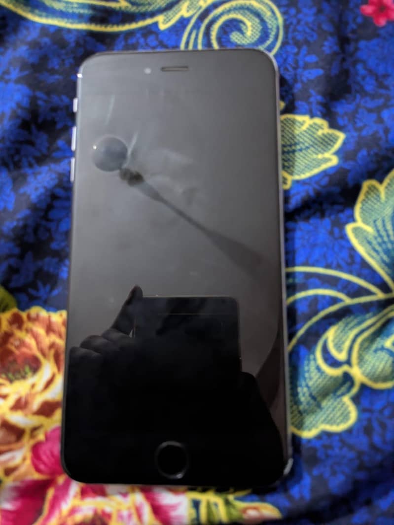 Apple iPhone 6S Plus 3