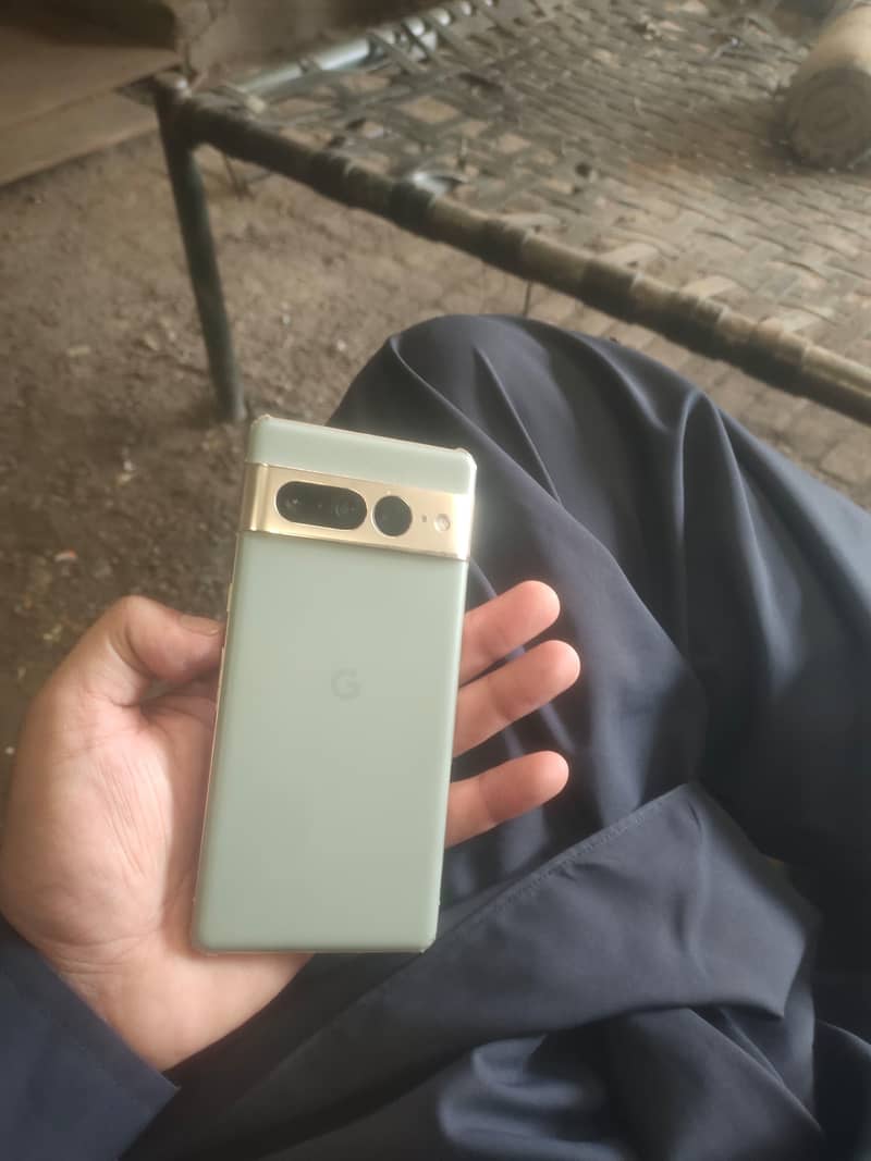 Google Pixel 7 Pro 0