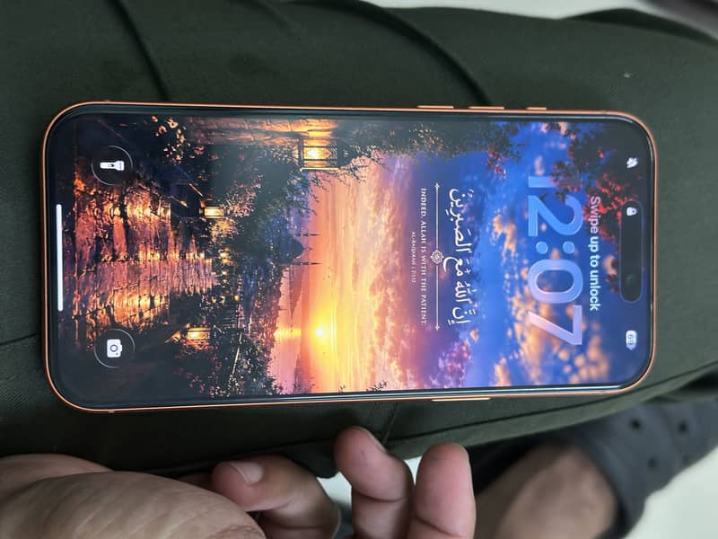 Apple iPhone 17 Pro Max 1