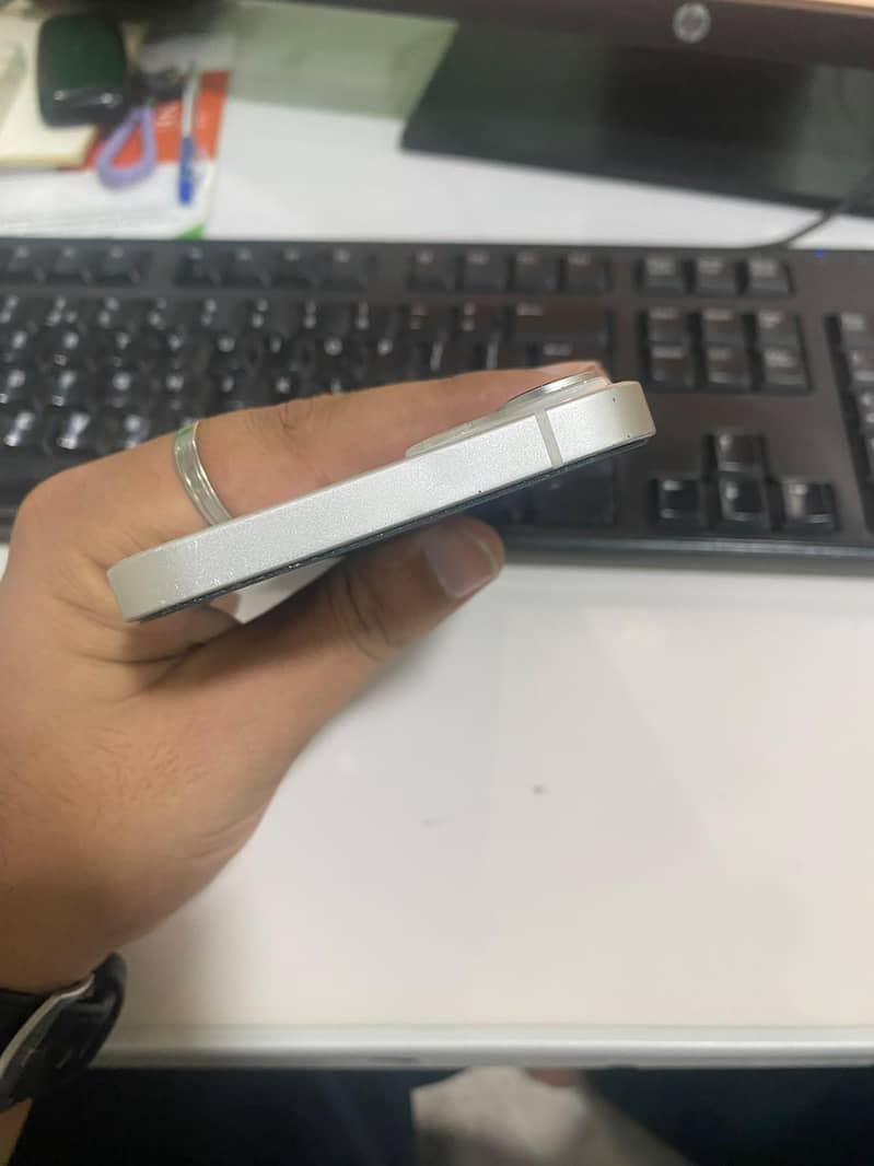 Apple iPhone 14 plus 5