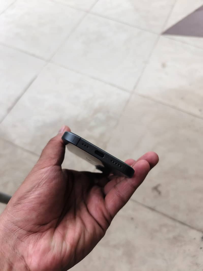 Apple iPhone 17 2
