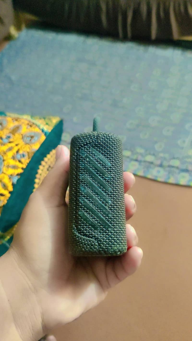 jbl mp3 5