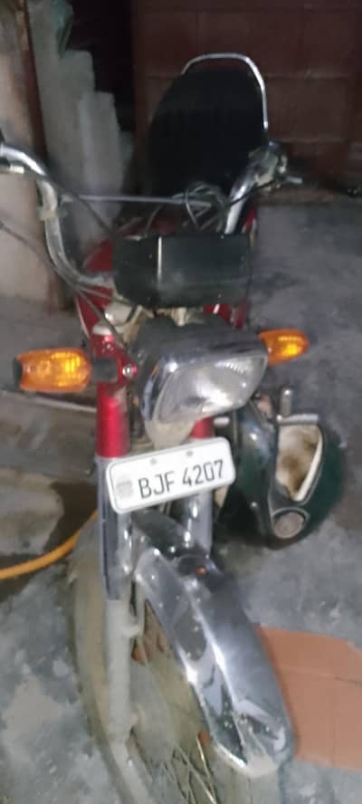 Honda bike like new condition urgent sale