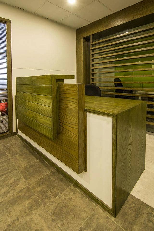 Reception Table | Counter Table 12